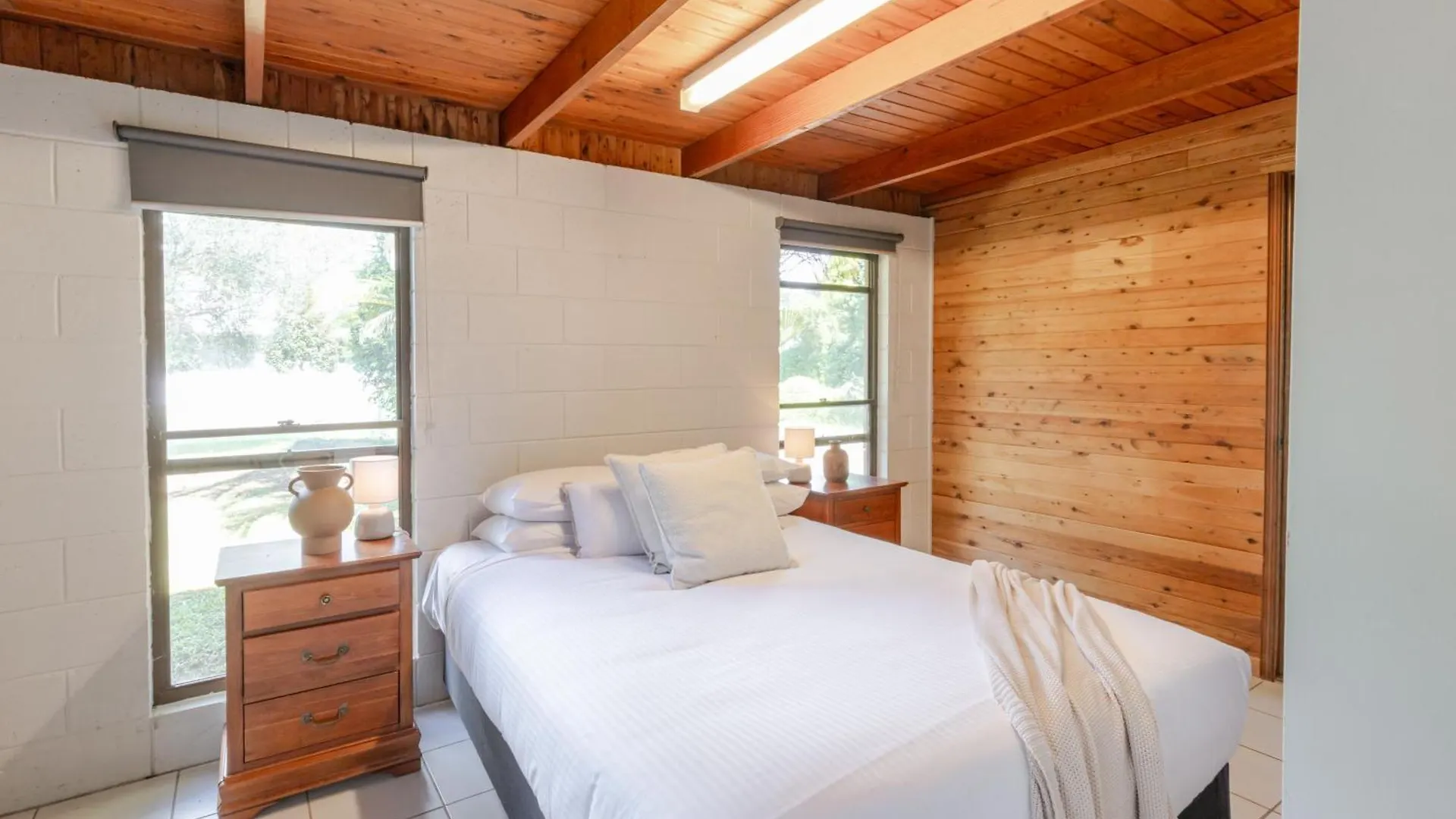 Feriehus Buderim Lodge - Family Fun In Heart Of Sunshine Coast With Pool & Separate Studio